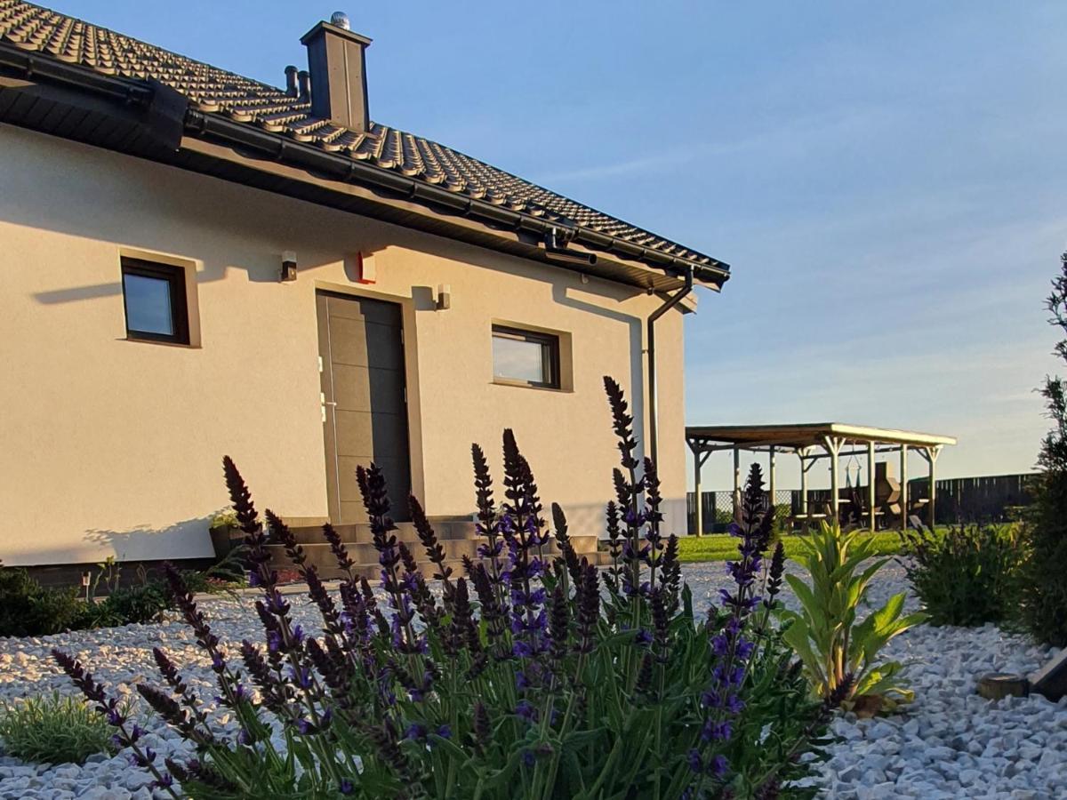 Czarne Nad Bialym Holiday home