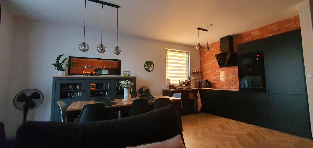 Holiday home Czarne Nad Bialym Gostynin